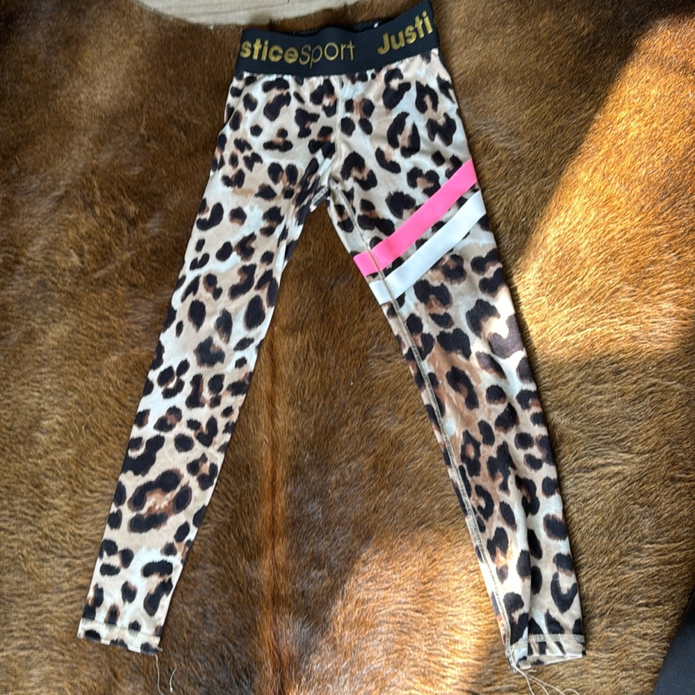 Justice leopard print leggings! Size M